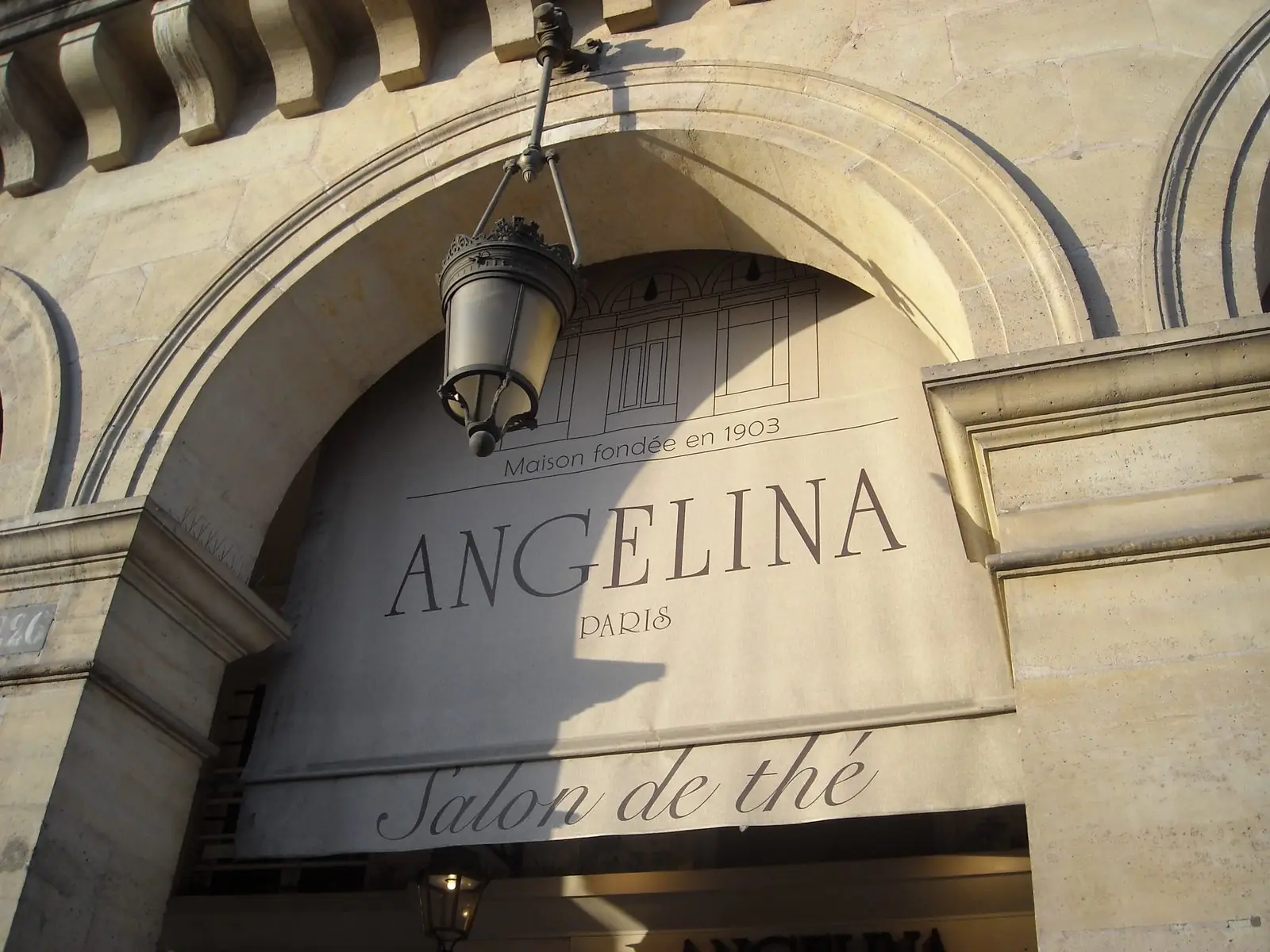 Le salon de thé Angélina à Paris