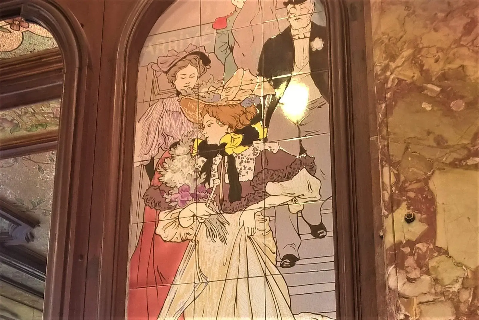 Mosaïque murale de la brasserie Mollard