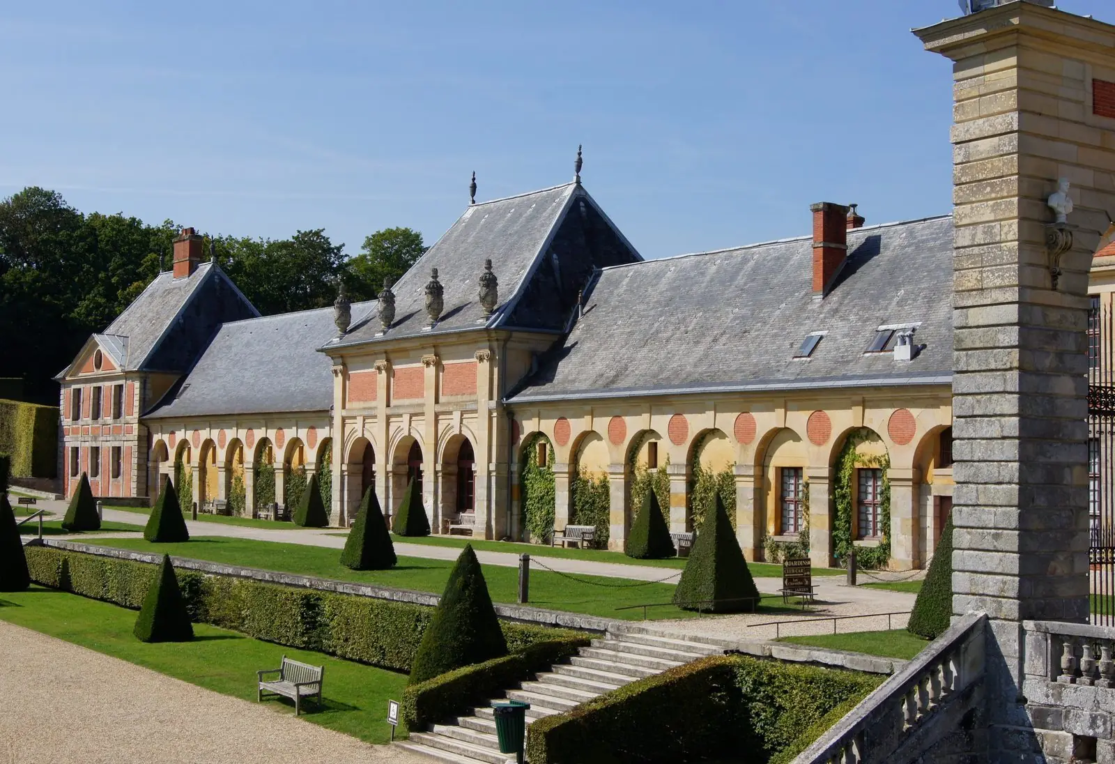 Écuries du château de Vaux-le-Vicomte