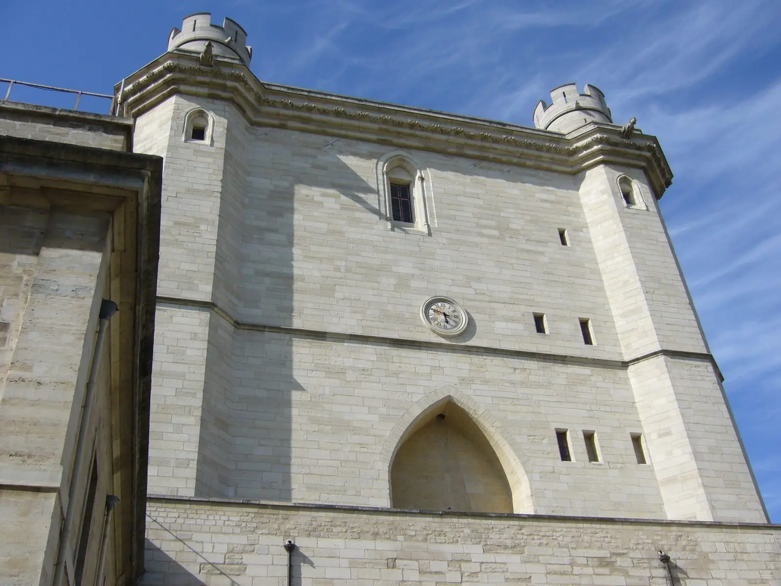 Donjon et enceinte du château de Vincennes