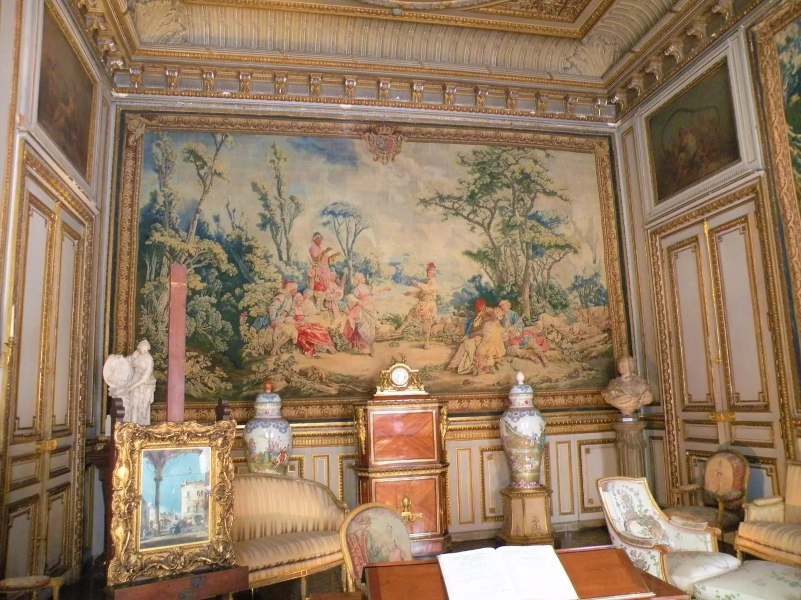Un salon d'apparat du musée Jacquemart-André à Paris