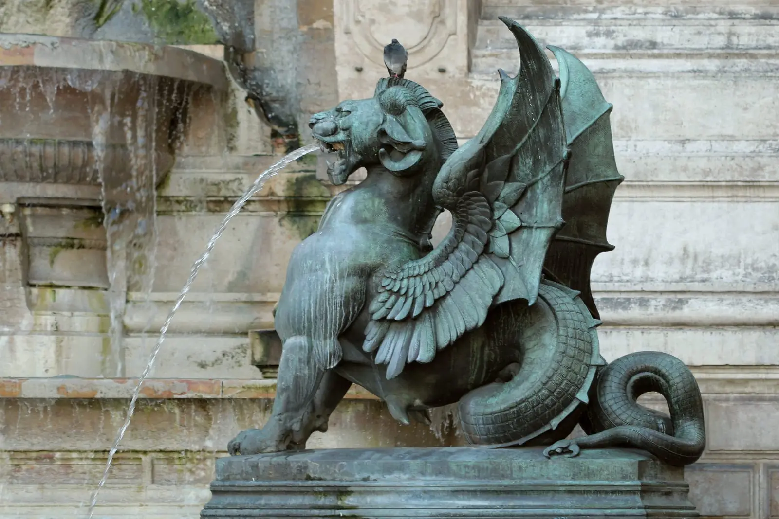 La fontaine Saint-Michel, porte d'entrée du Quartier latin
