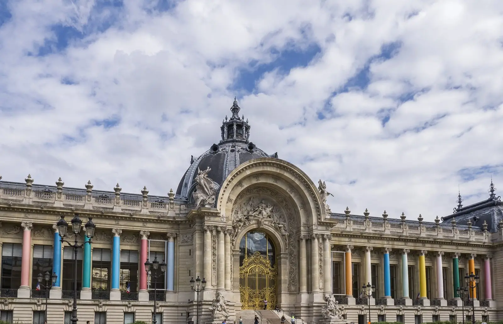 Le Petit Palais, dans l'ouest parisien