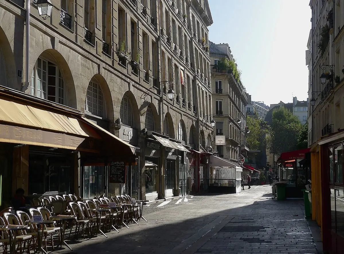 Le forum des Halles, sur l'emplacement de l'ancien grand marché de Paris